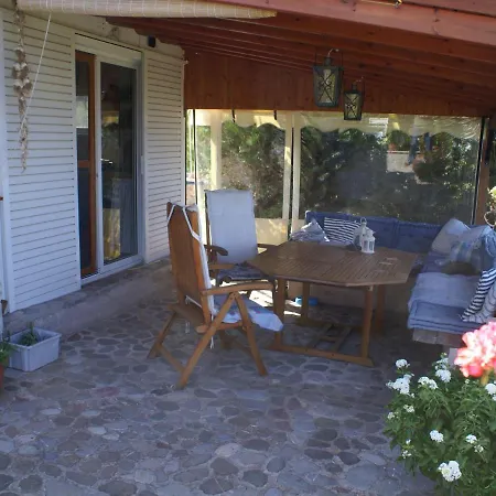 Casa vacanze Charming In With Garden Kritinía