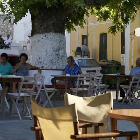 Holiday Home With Garden In Kritinia *