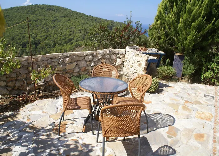 With Garden In Дом отдыха Kritinia