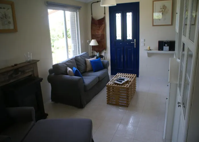 With Garden In * Kritinia