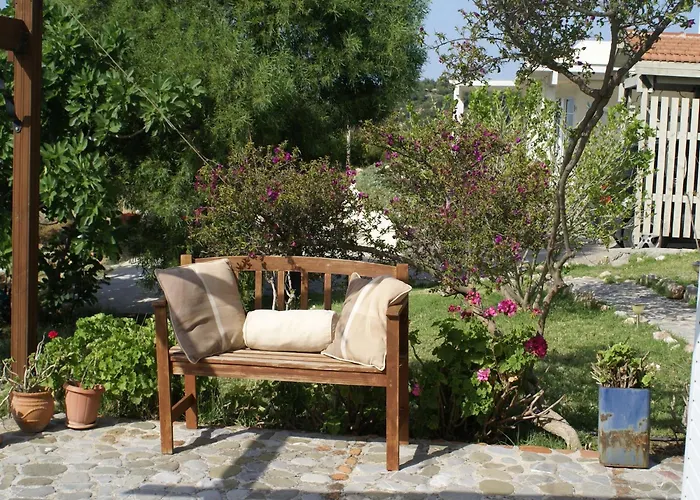 With Garden In Kritinia