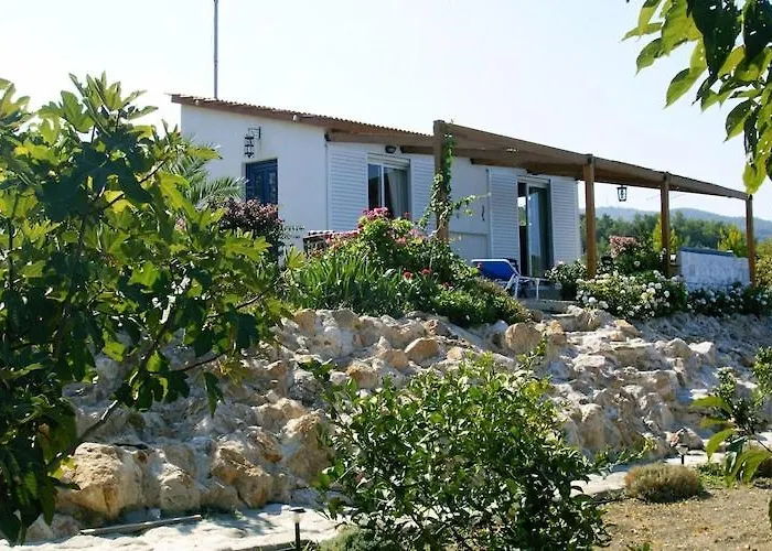 Feriehus With Garden In *